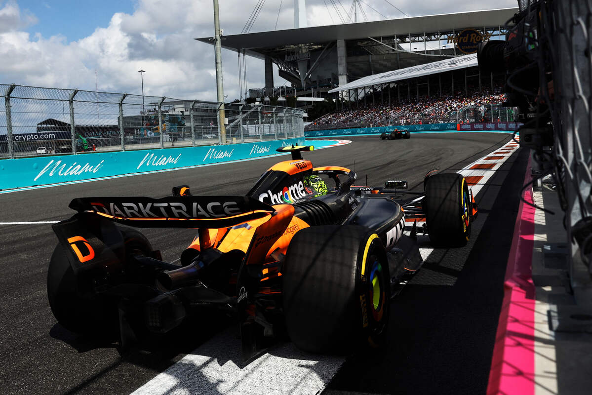 Norris con la McLaren a Miami