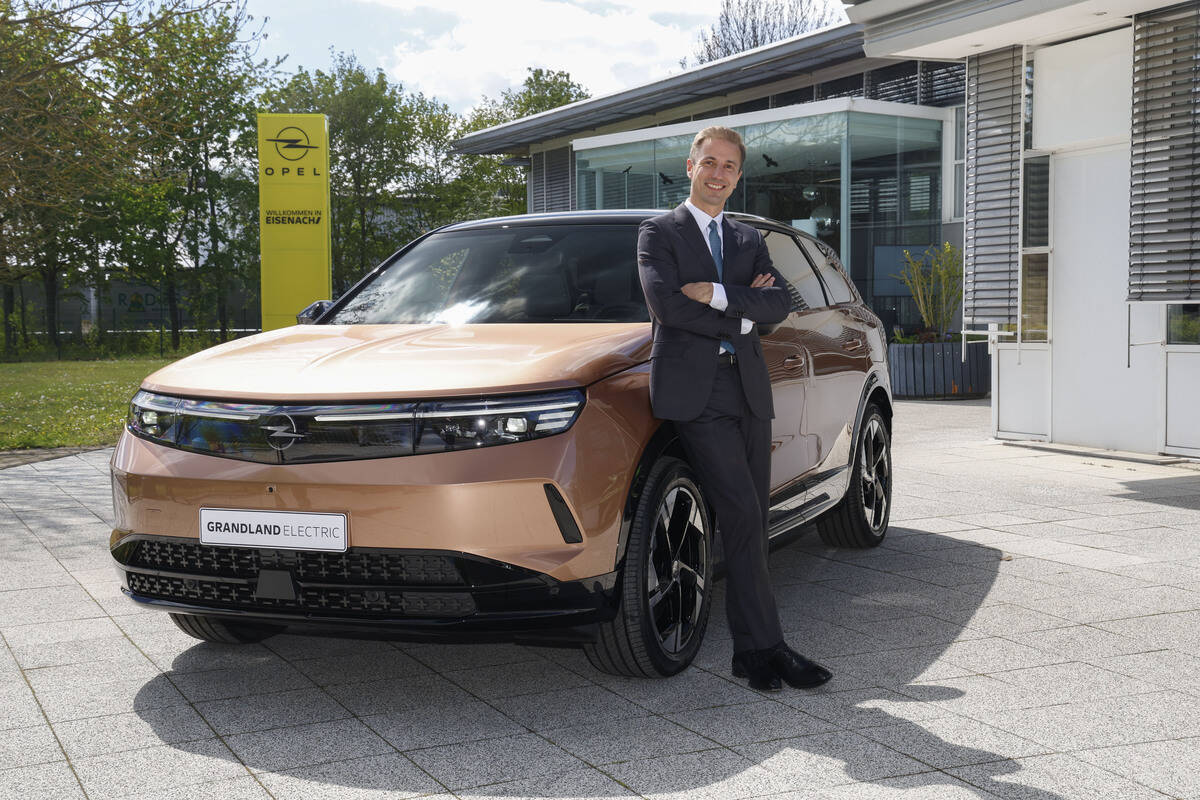 Opel, la fabbrica di Eisenach si converte all’elettrico