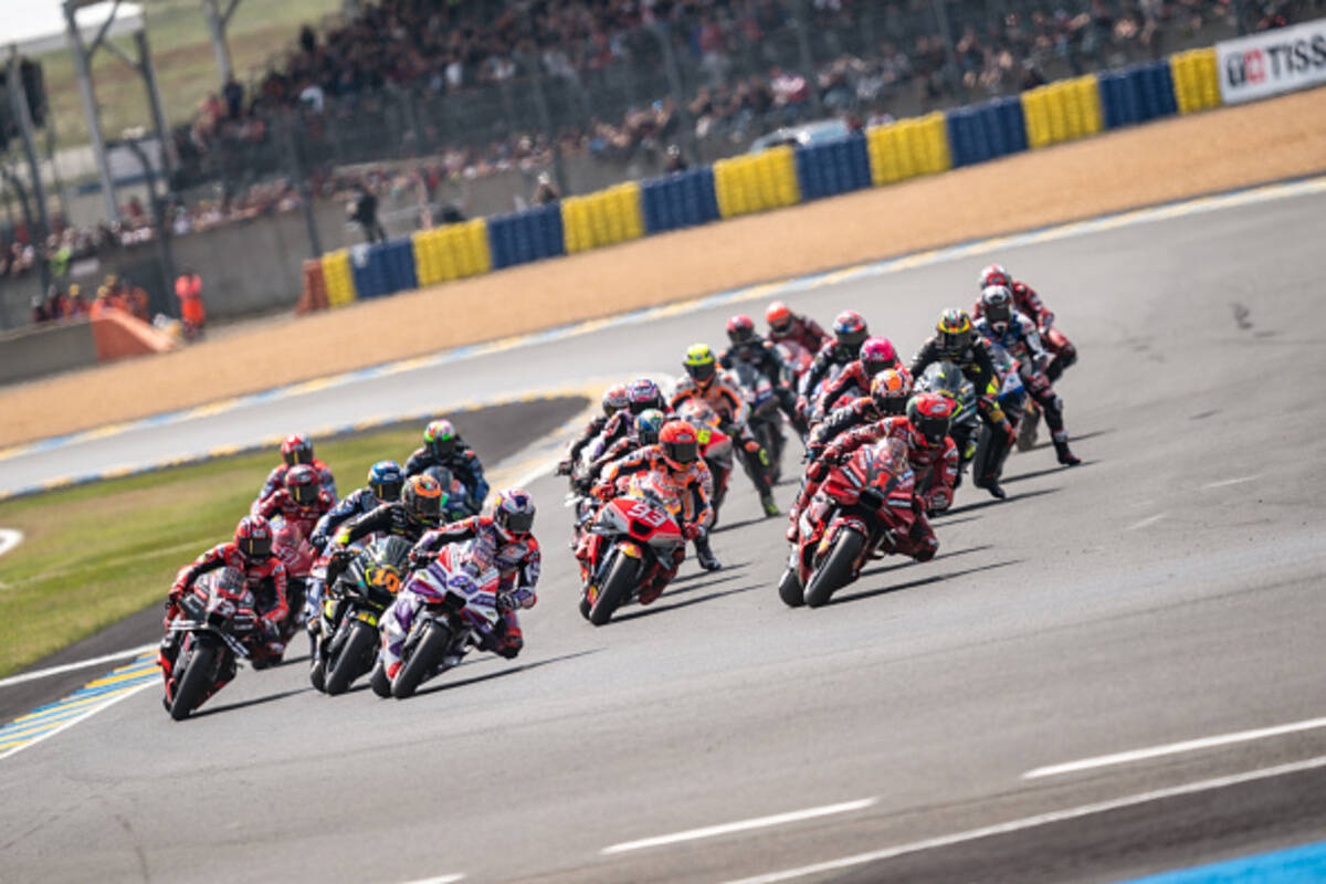 La partenza della MotoGP a Le Mans nel 2023