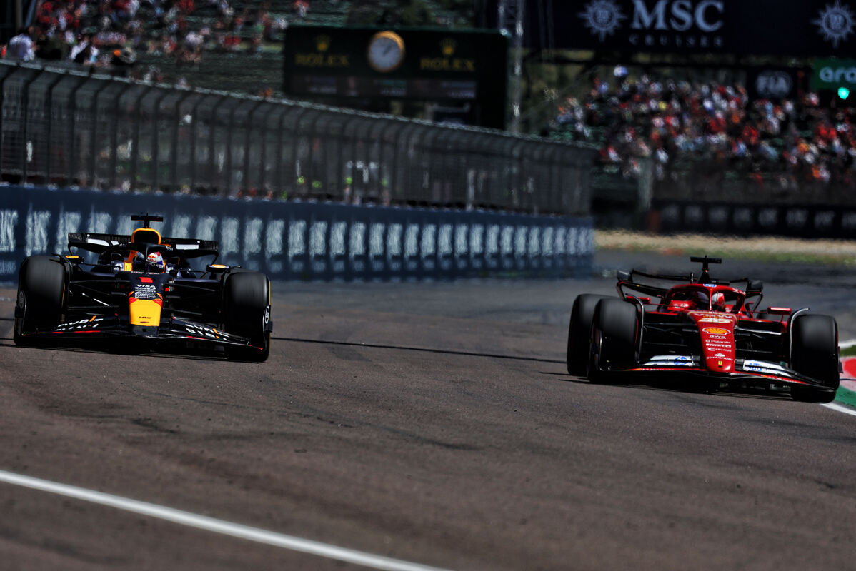 Ferrari e Verstappen sfrecciano a Imola