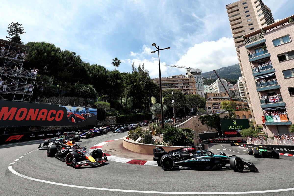 Russell e Verstappen a Monaco