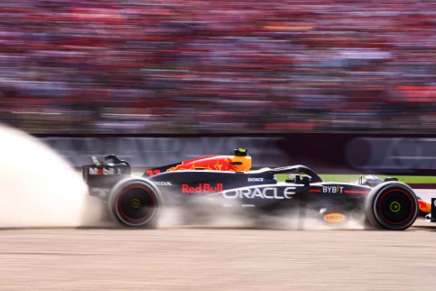 Sergio Perez durante il Gran Premio di Imola