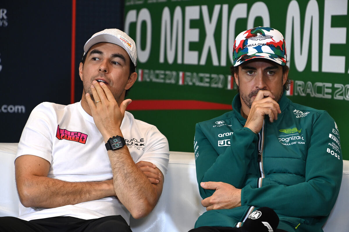 Sergio Perez (Red Bull) e Fernando Alonso (Aston Martin) in conferenza stampa a Città del Messico