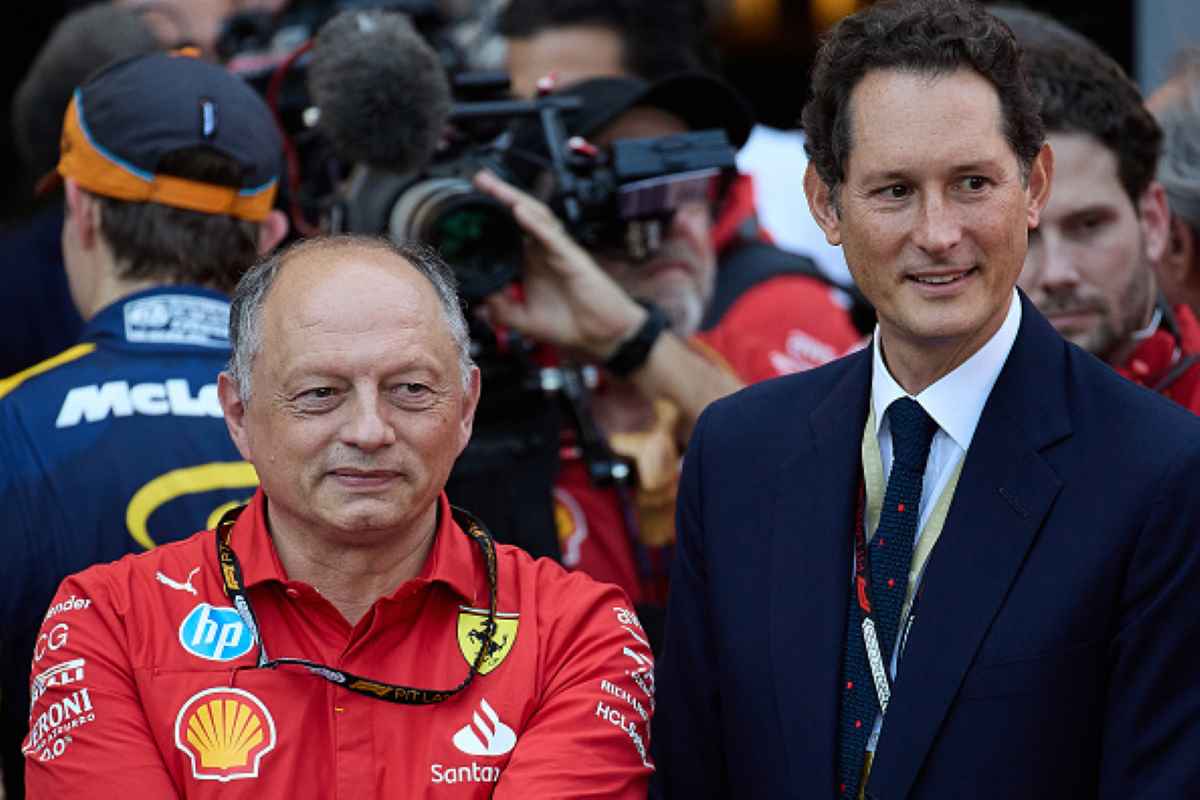 Frederic Vasseur e John Elkann nel paddock di Monte Carlo per il GP Monaco