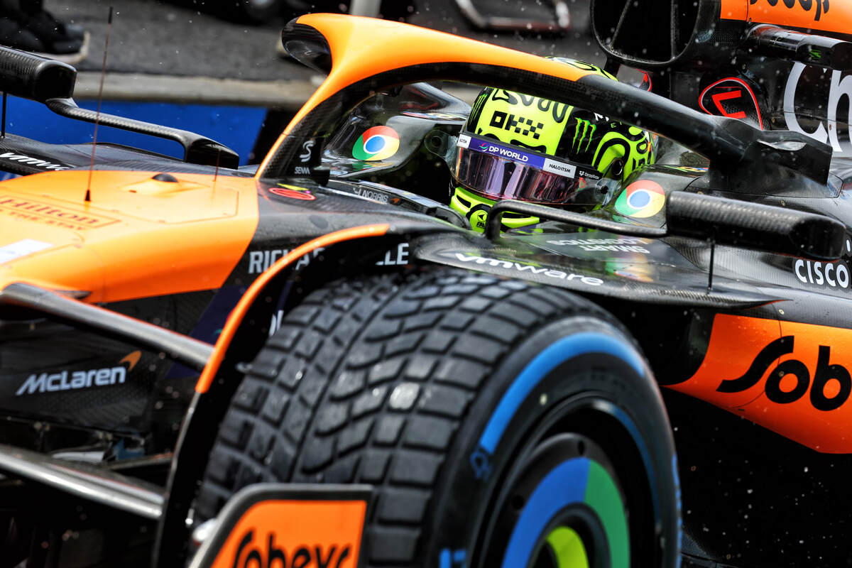 Lando Norris con le gomme da bagnato durante le FP1 del GP Canada 2024