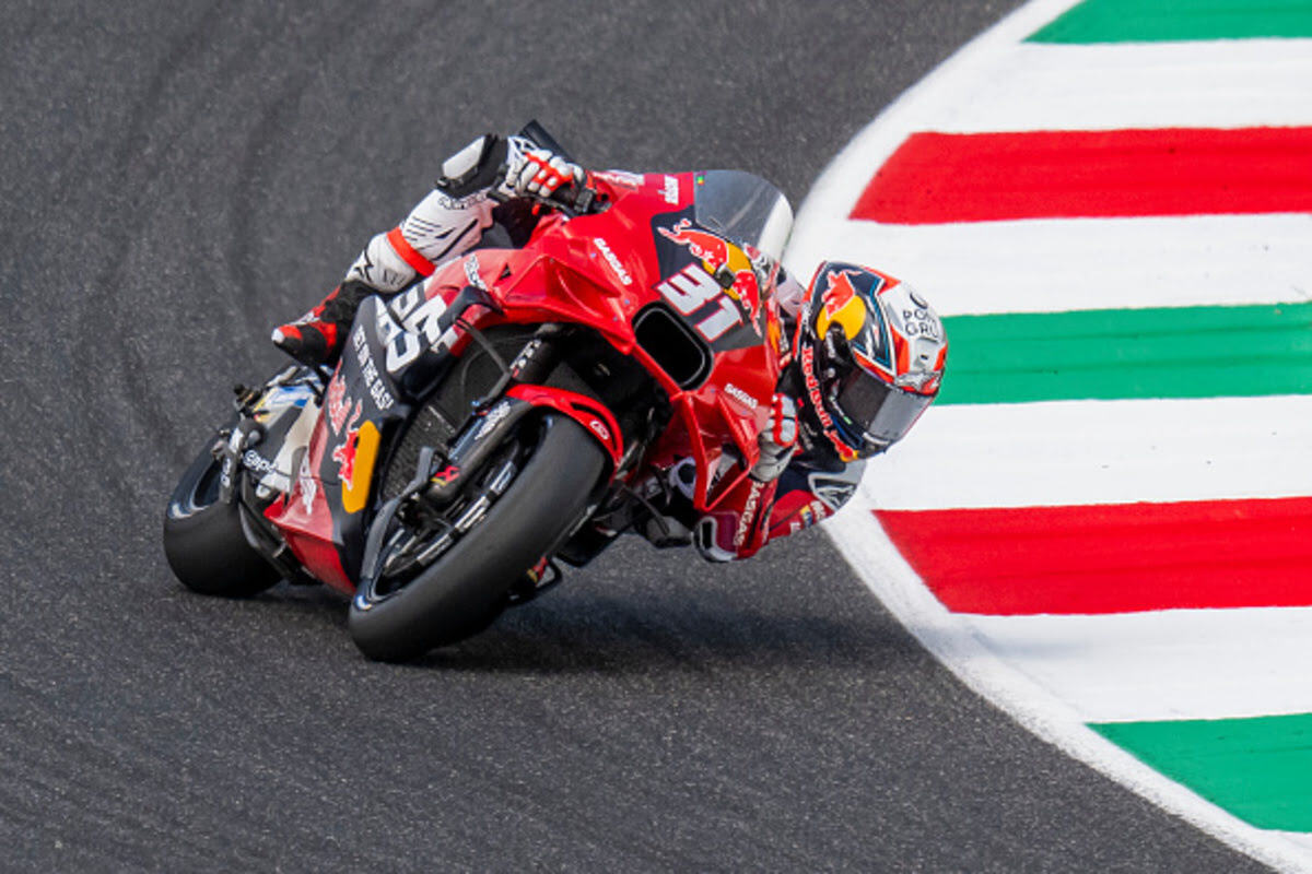 Pedro Acosta (Tech3-KTM) in pista al Mugello