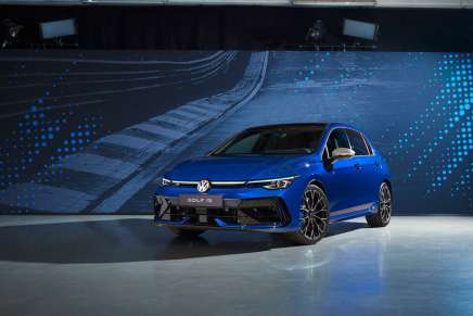 Presentazione della nuova Volkswagen Golf R