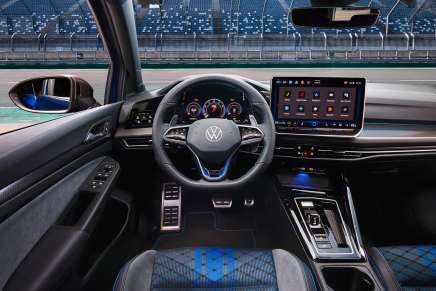 Interni della nuova Volkswagen Golf R