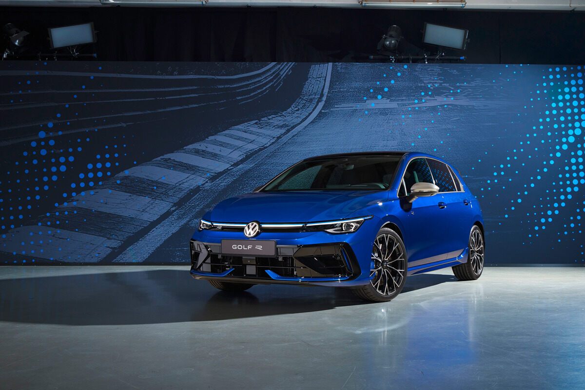 Volkswagen Golf R 2024, la più potente di sempre