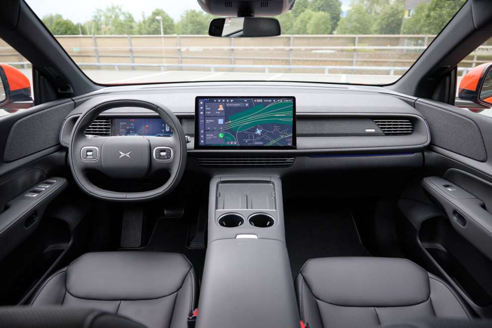 The interior of the new XPENG G6