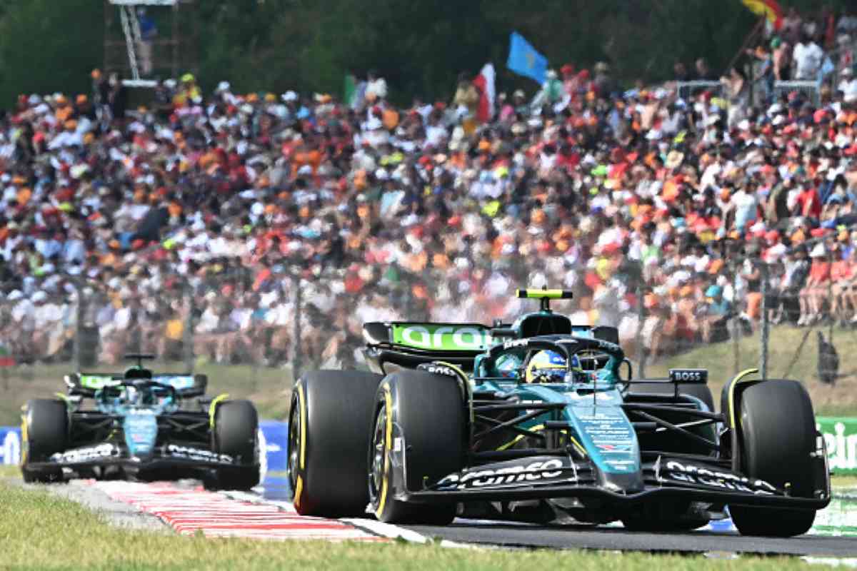 Fernando Alonso e Lance Stroll durante il Gran Premio d'Ungheria