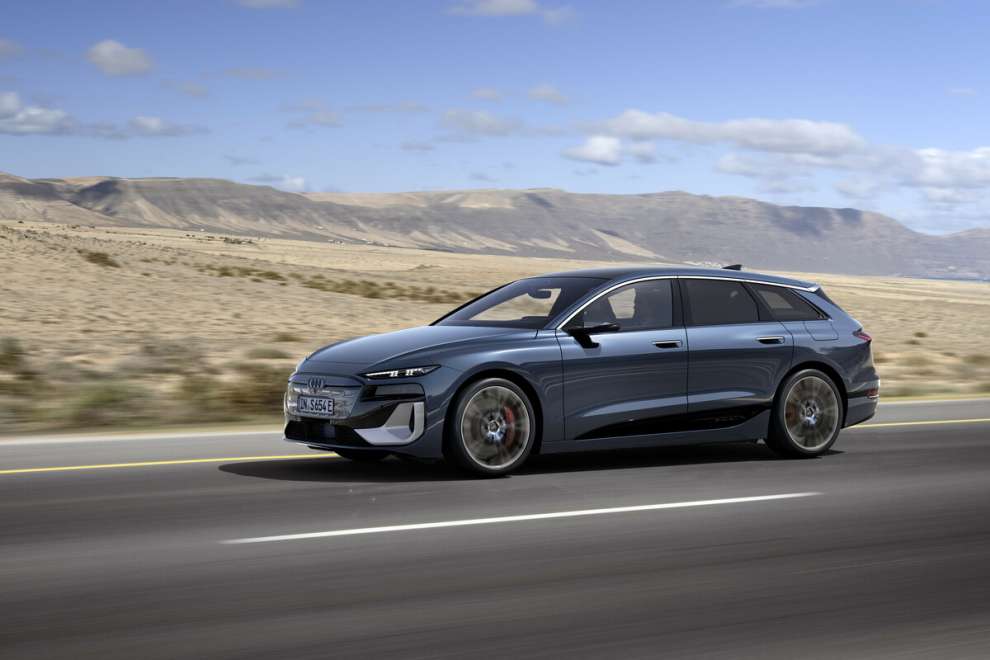 La nuova Audi S6 Avant e-tron