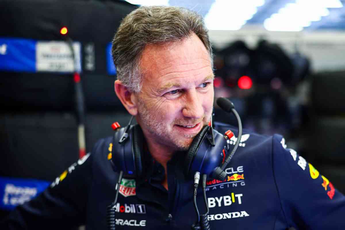 Horner: “Verstappen è mosso dalle emozioni, perciò è speciale. Perez? Il futuro è nelle sue mani”