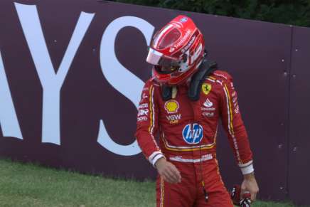 La delusione di Charles Leclerc dopo essere andato a muro in Ungheria