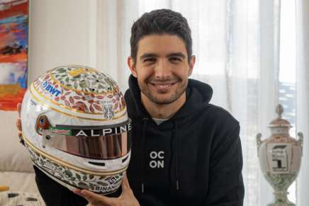 Il casco che Esteban Ocon userà nel GP di Ungheria del 2024