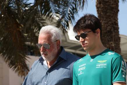 Lance e Lawrence Stroll nel paddock del Bahrain