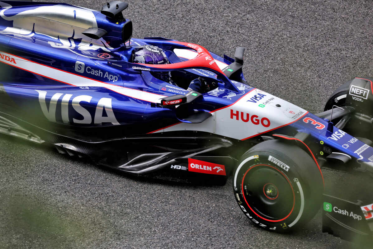 Daniel Ricciardo (Racing Bulls) in pista durante le prove libere del GP del Belgio 2024