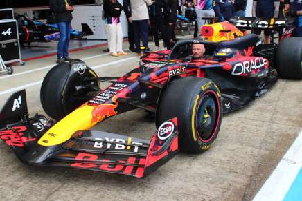 La Red Bull RB20 a Silverstone