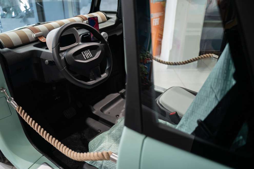 Fiat Topolino cockpit at Unieuro