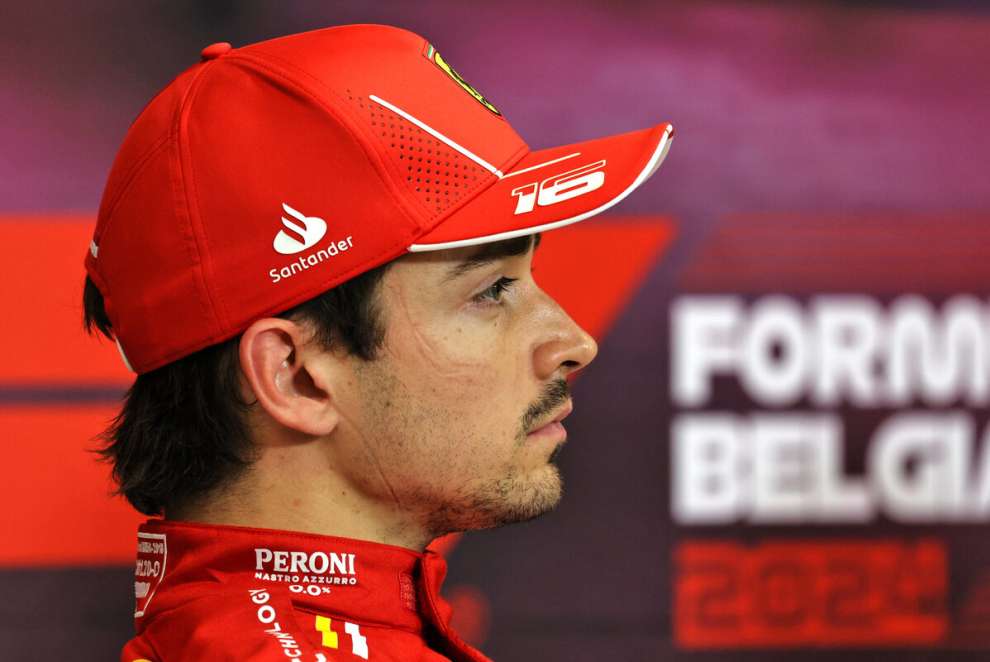 Leclerc (Ferrari) parla in conferenza stampa dopo le qualifiche del GP Belgio