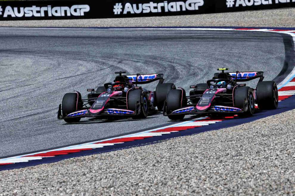 Le Alpine di Ocon e Gasly fianco a fianco in Austria