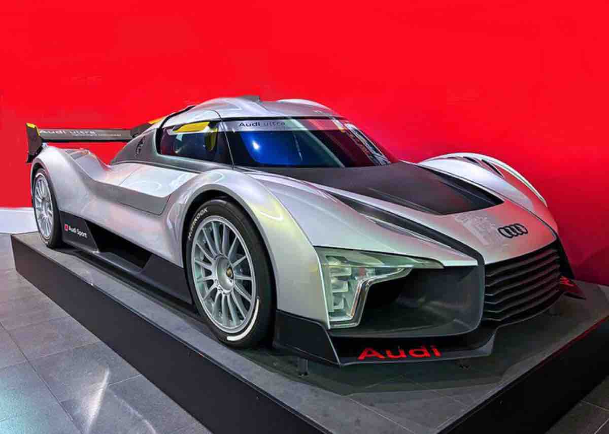 La Audi R10 esposta al Museo Audi