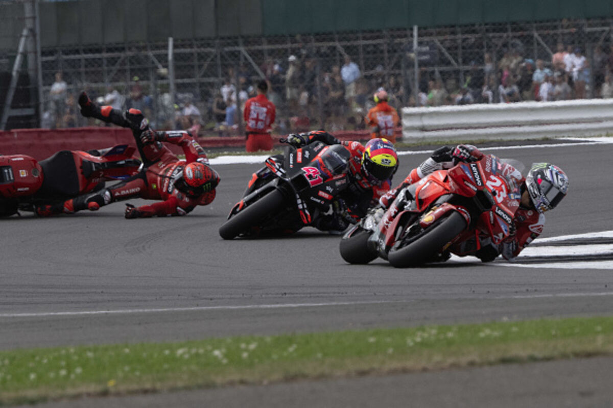 Bagnaia scivola nella Sprint di Silverstone