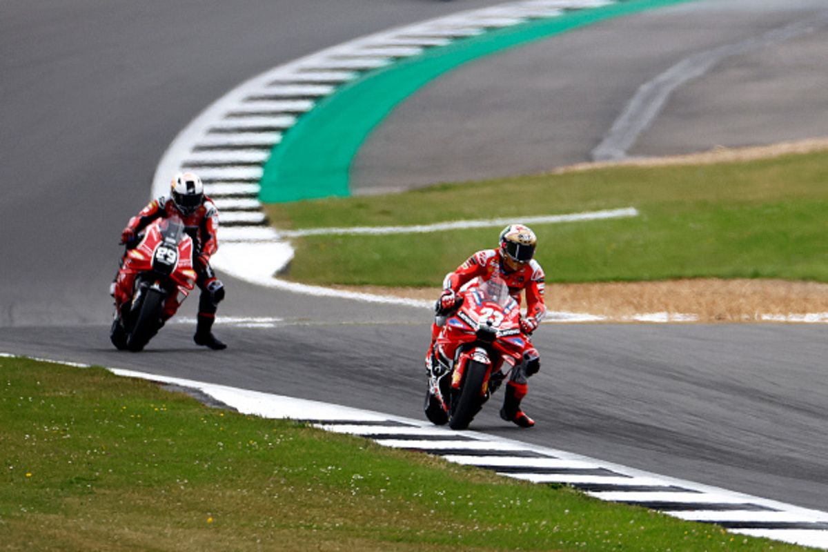 Bastianini e Martin sul circuito di Silverstone