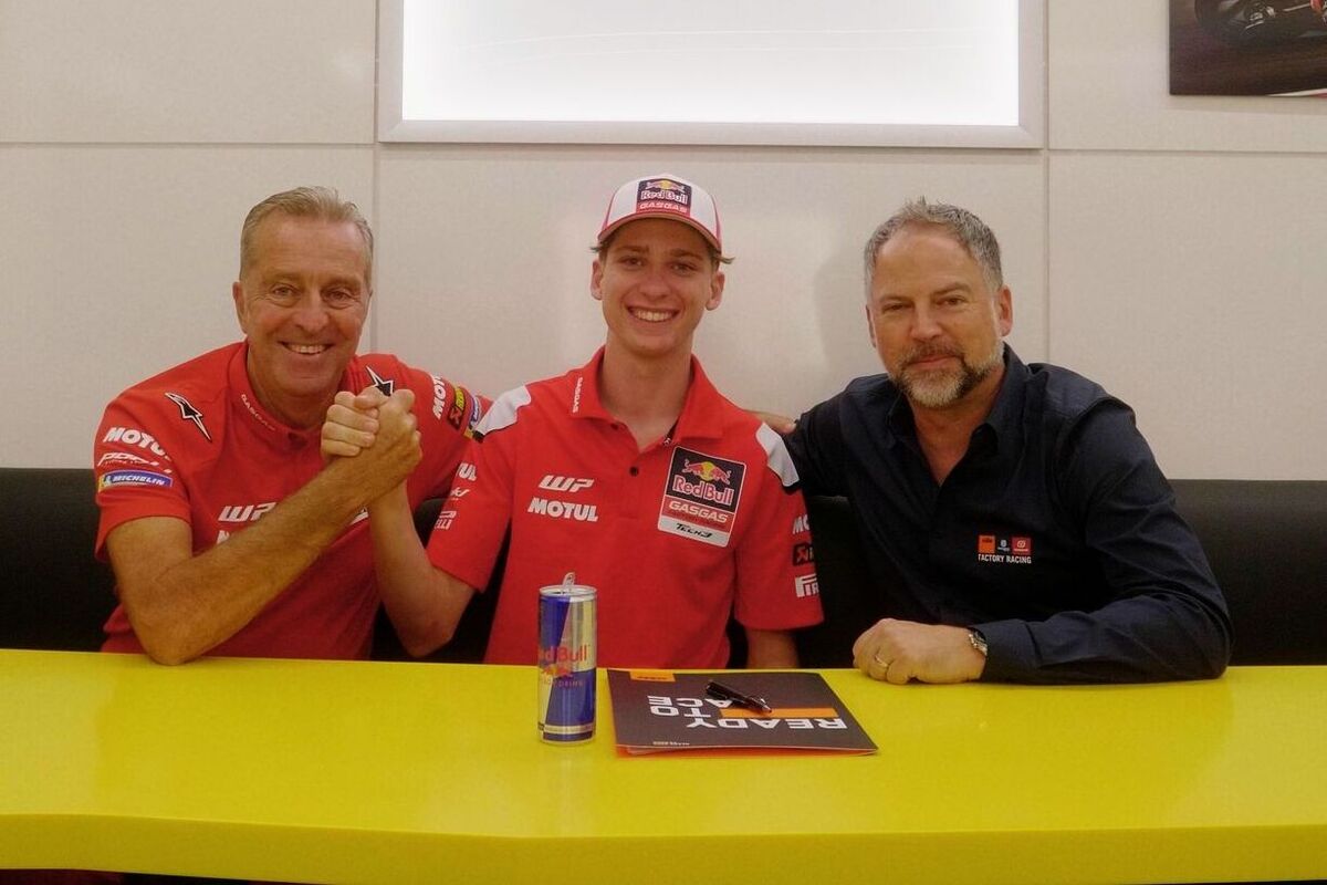 Jacob Roulstone firma il rinnovo di contratto con Red Bull Tech3