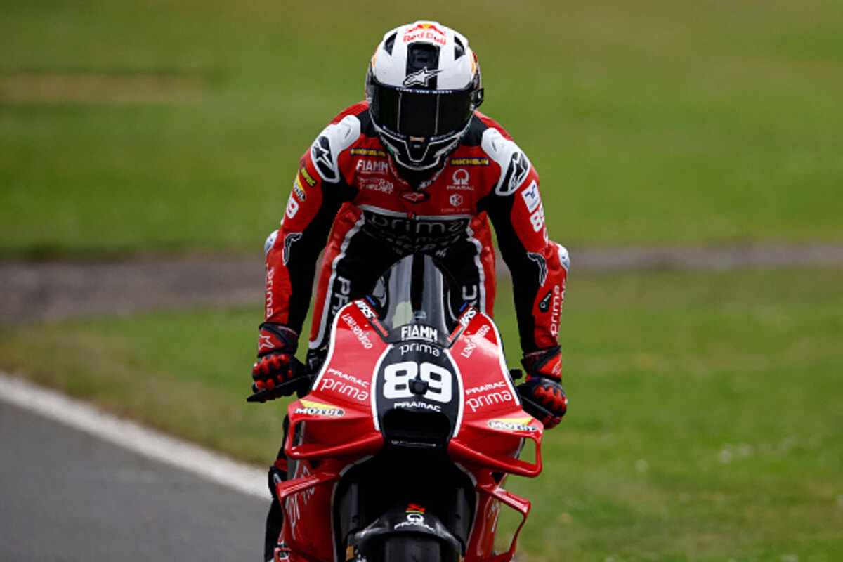 Martin esulta per il 2° posto di Silverstone