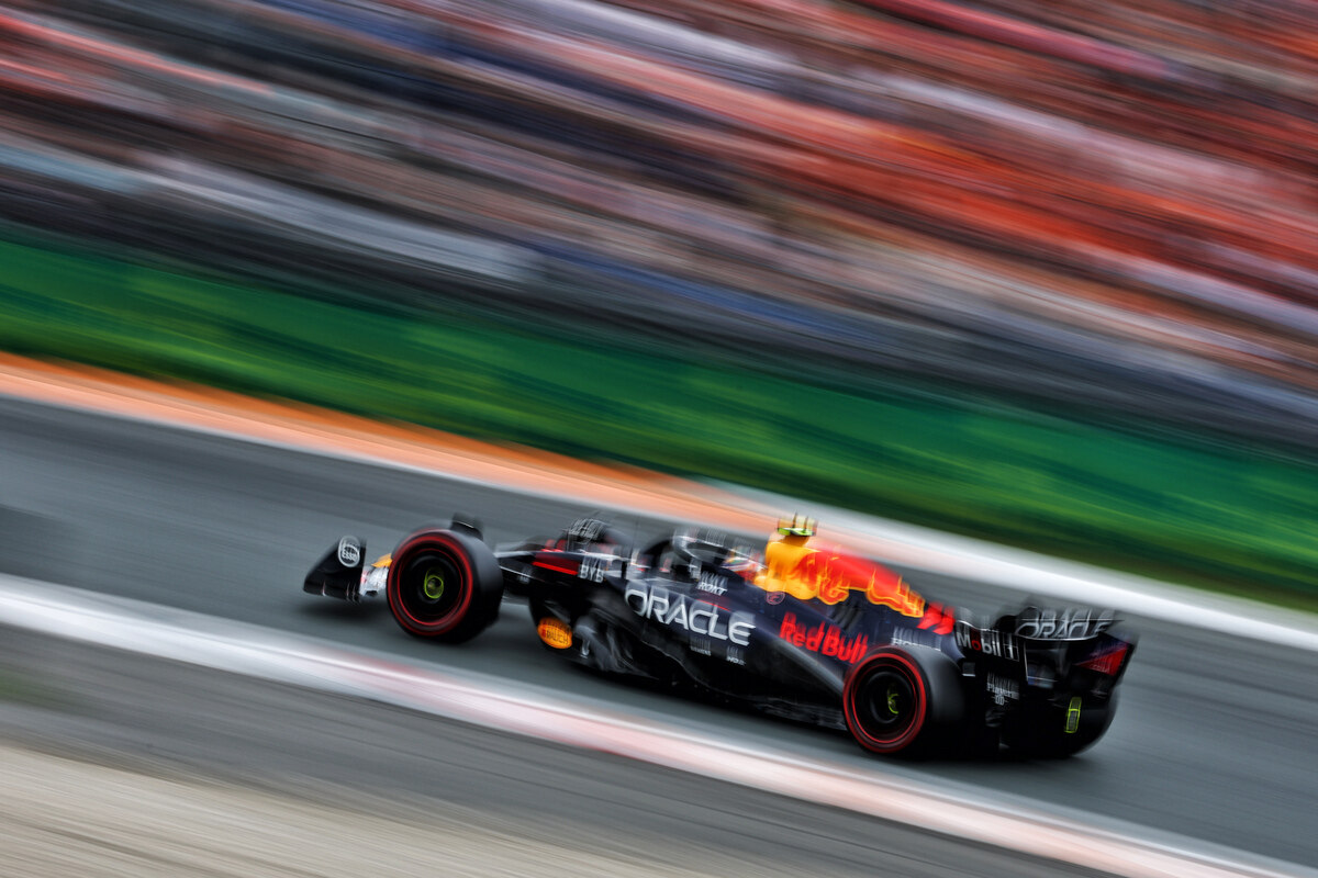 Sergio Perez nelle qualifiche di Zandvoort