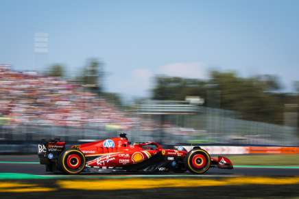 La Ferrari di Leclerc a Monza