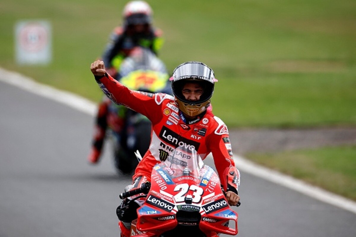 Bastianini domina a Silverstone