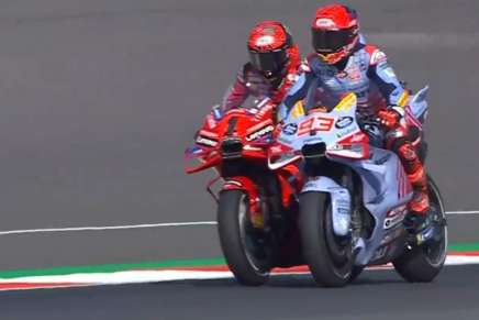 Marquez riporta ai box Bagnaia