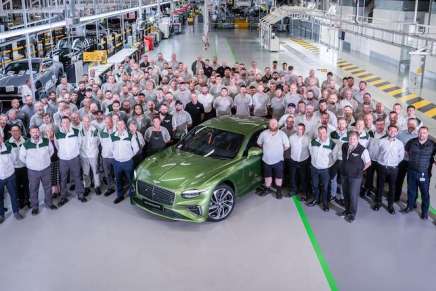 Produzione nuova Bentley Continental GT