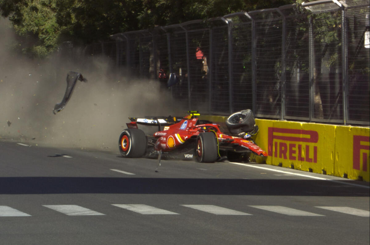 F1 GP Azerbaijan 2024, Baku: l'incidente Sainz Perez - Foto: Twitter @F1