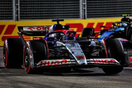 Ricciardo (Racing Bulls) a Singapore