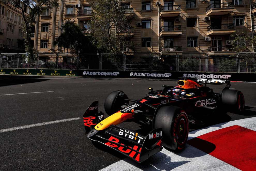 Verstappen (Red Bull) in Baku