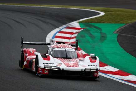 Porsche Penske #6 nelle FP1 di Fuji