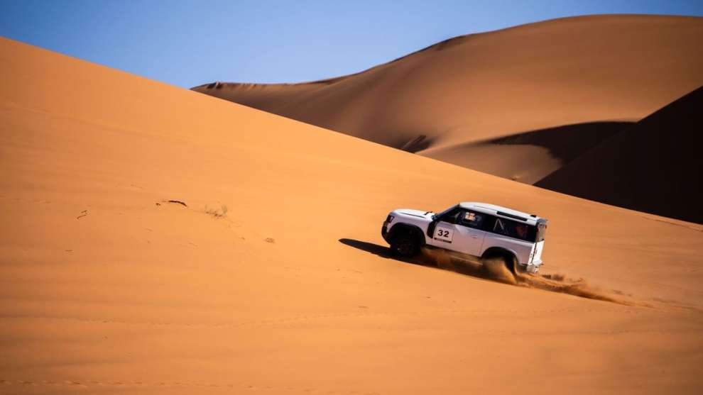 Defender Rally Series nel deserto