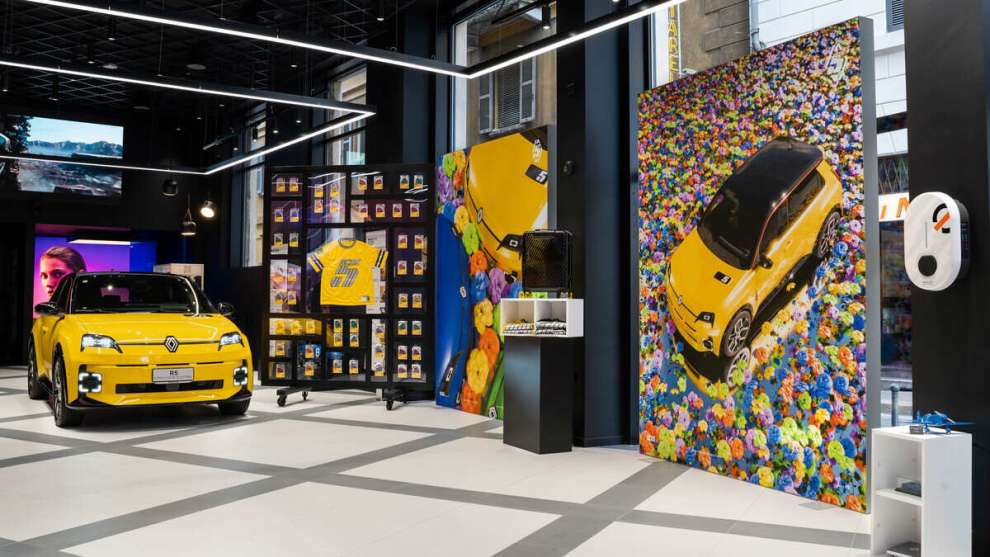 Renault rnlt store