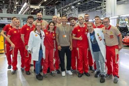 Visita Cannavaro Ferrari