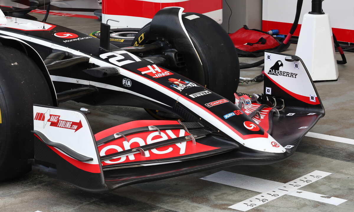 Haas F1 dettaglio ala anteriore