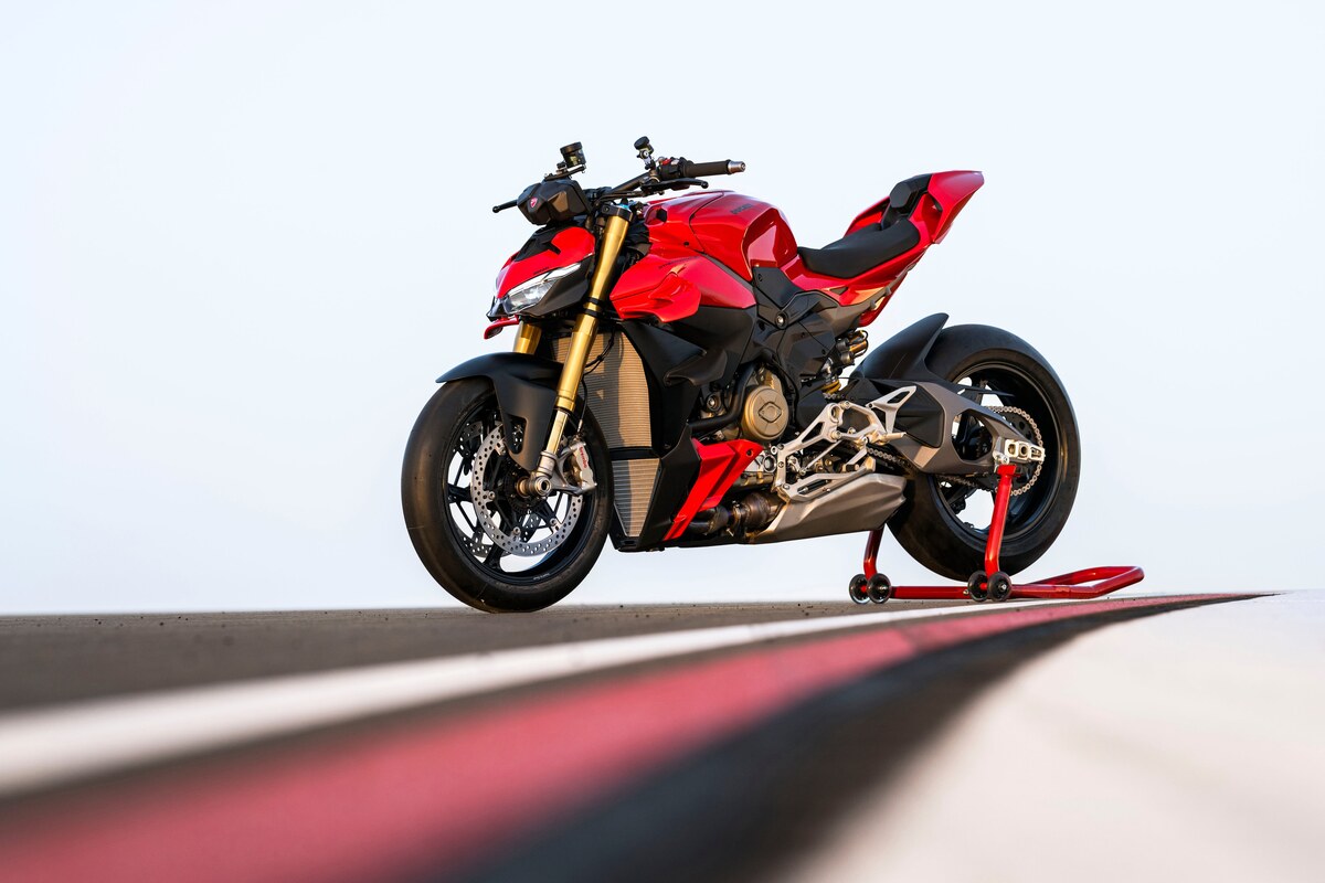 Nuova Street Fighter Ducati V4