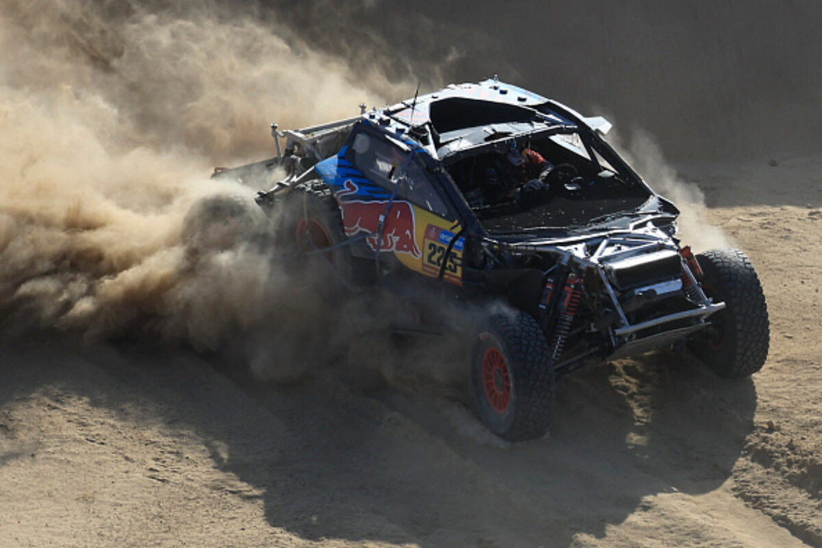 Carlos Sainz senior: “Anche se mi candido alla presidenza della FIA la mia priorità resta la Dakar con Ford”