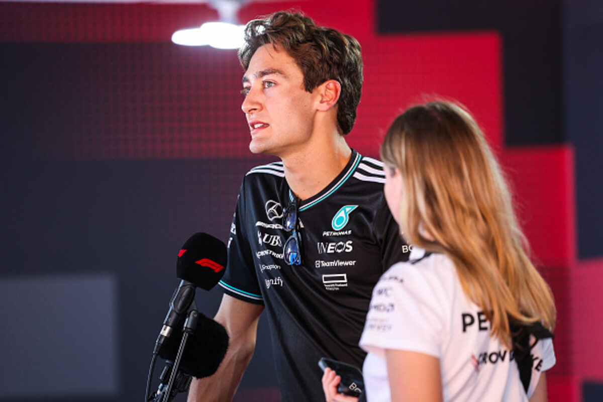 Russell ‘battezza’ la Ferrari: “Noi in lotta con loro e con Max. McLaren in vantaggio”