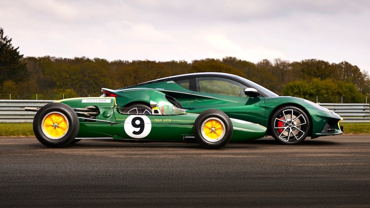Lotus omaggia Jim Clark con una Emira in edizione limitata