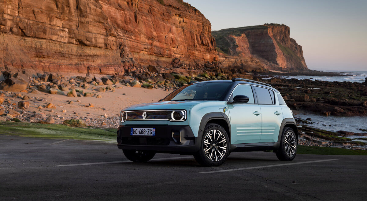 Renault 4 E-Tech Electric: 5 cose da sapere