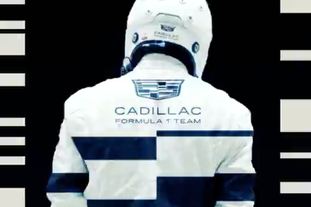 Cadillac ‘inaugura’ il 2026: ecco il video di presentazione del team. E spunta uno ‘spoiler’ della possibile tuta
