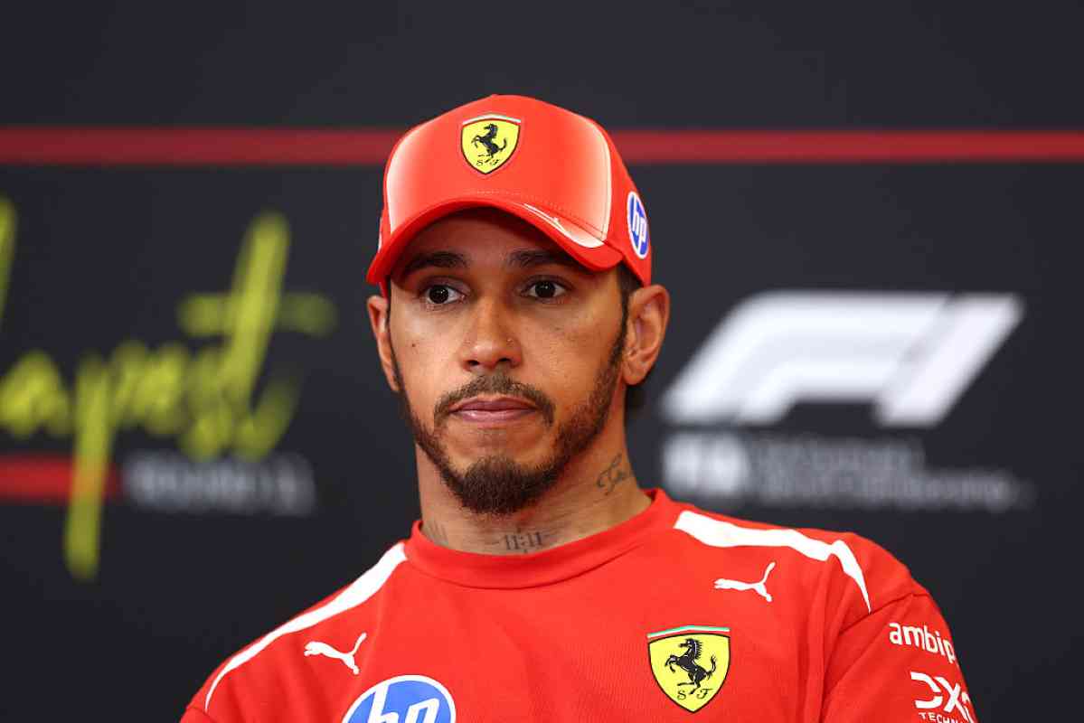 Riccardo Patrese critica scelte di gara della Ferrari, sostiene Hamilton come pilota numero uno